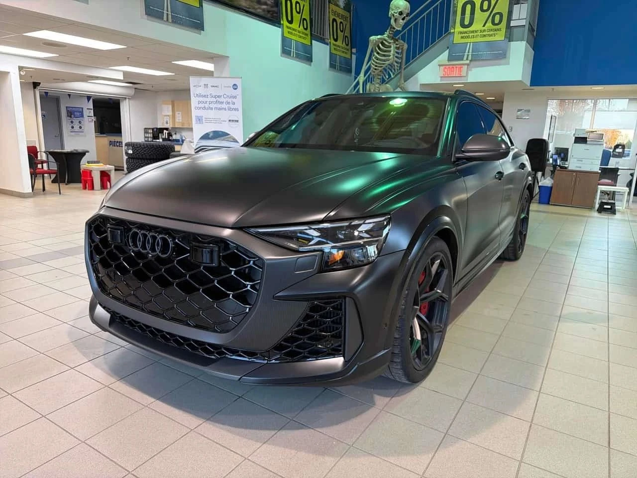 Audi RSQ8 undefined | Auto.bg — изображение 1 Audi RSQ8 undefined | Auto.bg — изображение 1