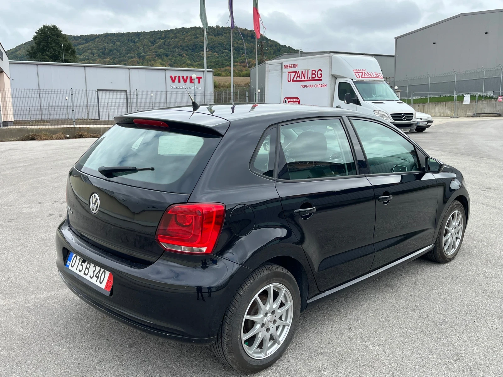VW Polo 1.2i 70k.c. * Kamera * Bluetooth * AC - изображение 5 | Auto.bg VW Polo 1.2i 70k.c. * Kamera * Bluetooth * AC - изображение 5