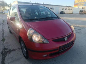 Honda Jazz 1, 3i, ЧЕРЕН ПЕТЪК до 20.11., ПЕРФЕКТНА, ЛИЗИНГ - 5099 лв. / 2607.08 € - 62035750 2 | Car24.bg Honda Jazz 1, 3i, ЧЕРЕН ПЕТЪК до 20.11., ПЕРФЕКТНА, ЛИЗИНГ - 5099 лв. / 2607.08 € - 62035750 2