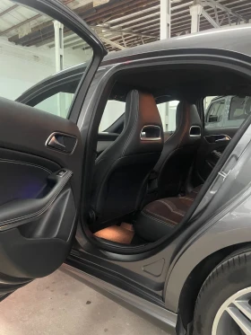 Mercedes-Benz A 220 d/AMG/4matic/панорама/камера/ТОП!!! - 14000 € / 27381.62 лв. - 39321845 15 | Car24.bg Mercedes-Benz A 220 d/AMG/4matic/панорама/камера/ТОП!!! - 14000 € / 27381.62 лв. - 39321845 15