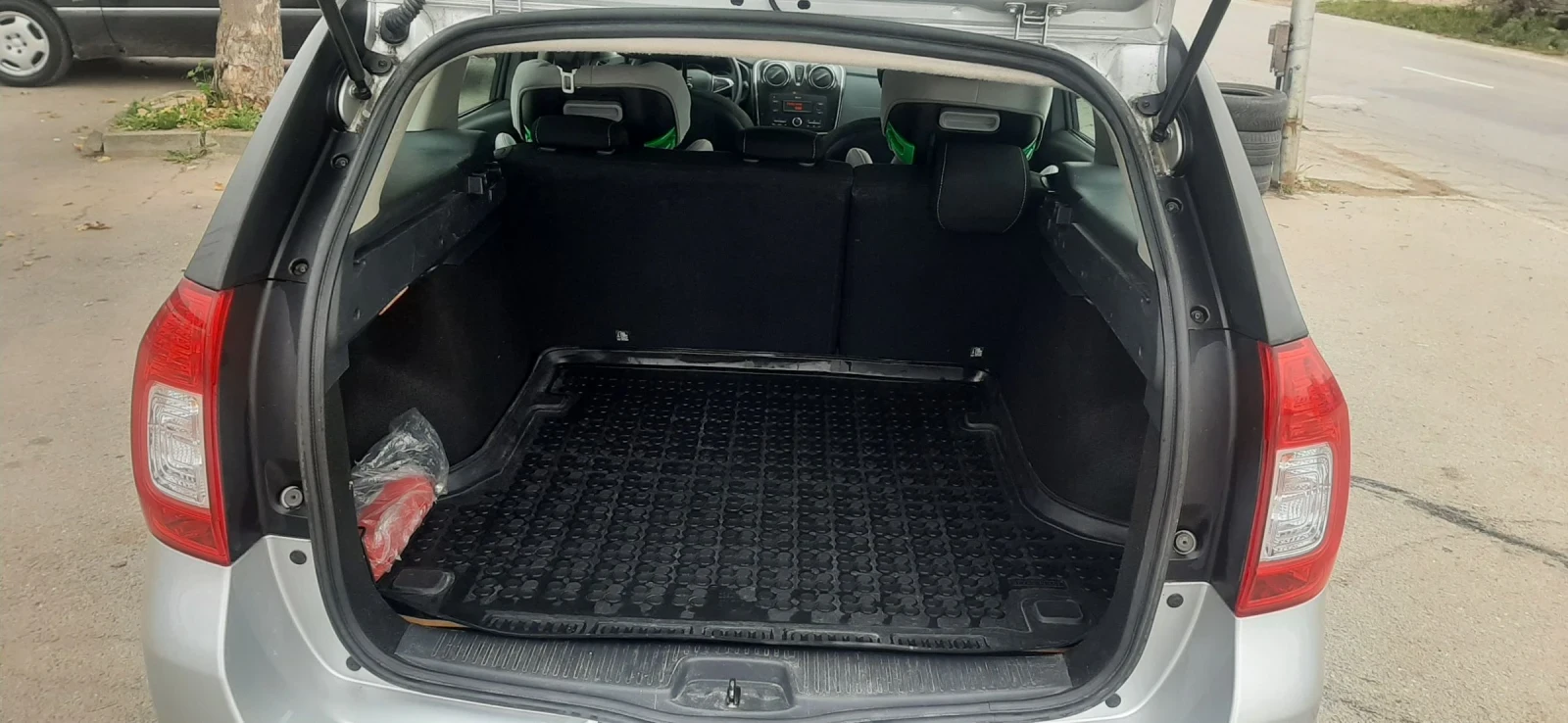 Dacia Logan MCV 1.5 dci - изображение 8 | Auto.bg Dacia Logan MCV 1.5 dci - изображение 8