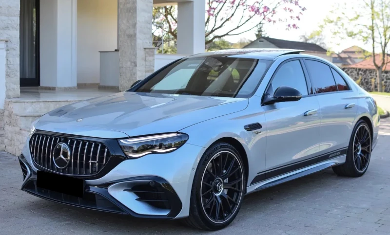 Mercedes-Benz E 53 AMG 4MATIC Hybrid Sedan - 104720 € / 204814.52 лв. - 72851941 1 | Car24.bg Mercedes-Benz E 53 AMG 4MATIC Hybrid Sedan - 104720 € / 204814.52 лв. - 72851941 1