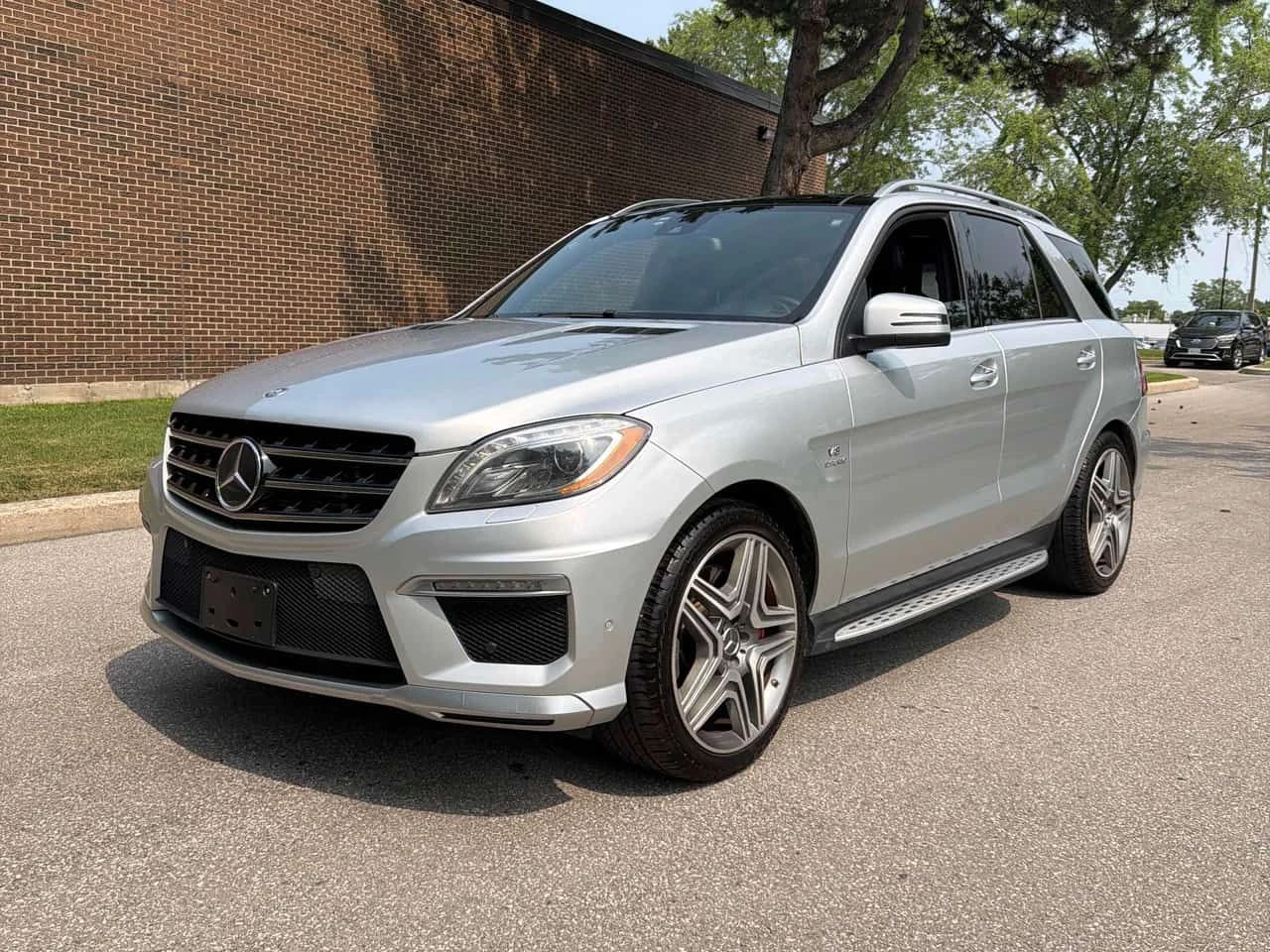 Mercedes-Benz ML 63 AMG * CARFAX * ЦЕНА ДО БГ | Auto.bg — изображение 1 Mercedes-Benz ML 63 AMG * CARFAX * ЦЕНА ДО БГ | Auto.bg — изображение 1