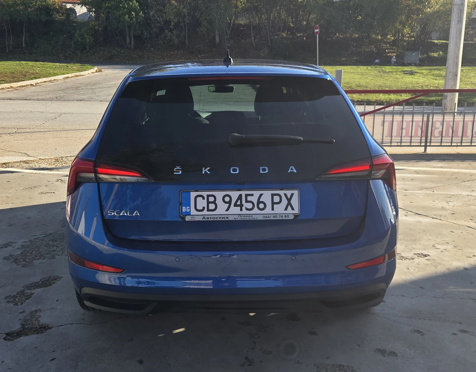 Skoda Scala 1.6TDI ДИГИТАЛ ; LED  - изображение 6 | Auto.bg Skoda Scala 1.6TDI ДИГИТАЛ ; LED  - изображение 6