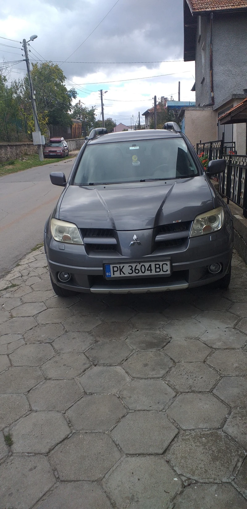 Mitsubishi Outlander - 2000 € / 3911.66 лв. - 29319869 1 | Car24.bg Mitsubishi Outlander - 2000 € / 3911.66 лв. - 29319869 1