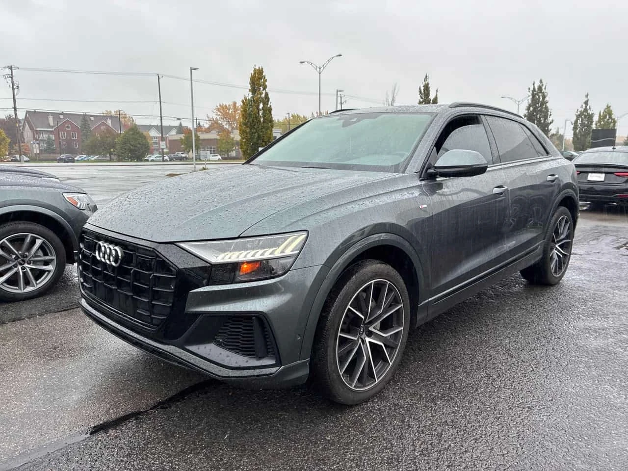 Audi Q8 * Progressiv * CARFAX * ГЛАВНО ПРЕДСТАВИТЕЛСТВО * | Auto.bg — изображение 1 Audi Q8 * Progressiv * CARFAX * ГЛАВНО ПРЕДСТАВИТЕЛСТВО * | Auto.bg — изображение 1