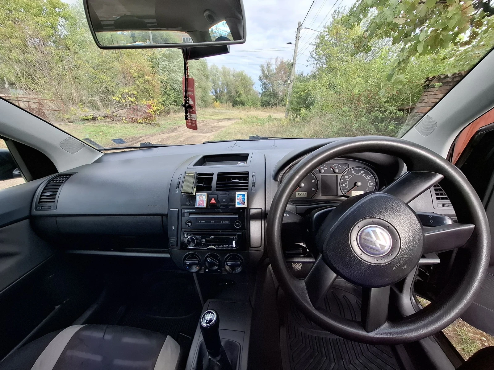 VW Polo 1.4 , Десен волан - изображение 6 | Auto.bg VW Polo 1.4 , Десен волан - изображение 6