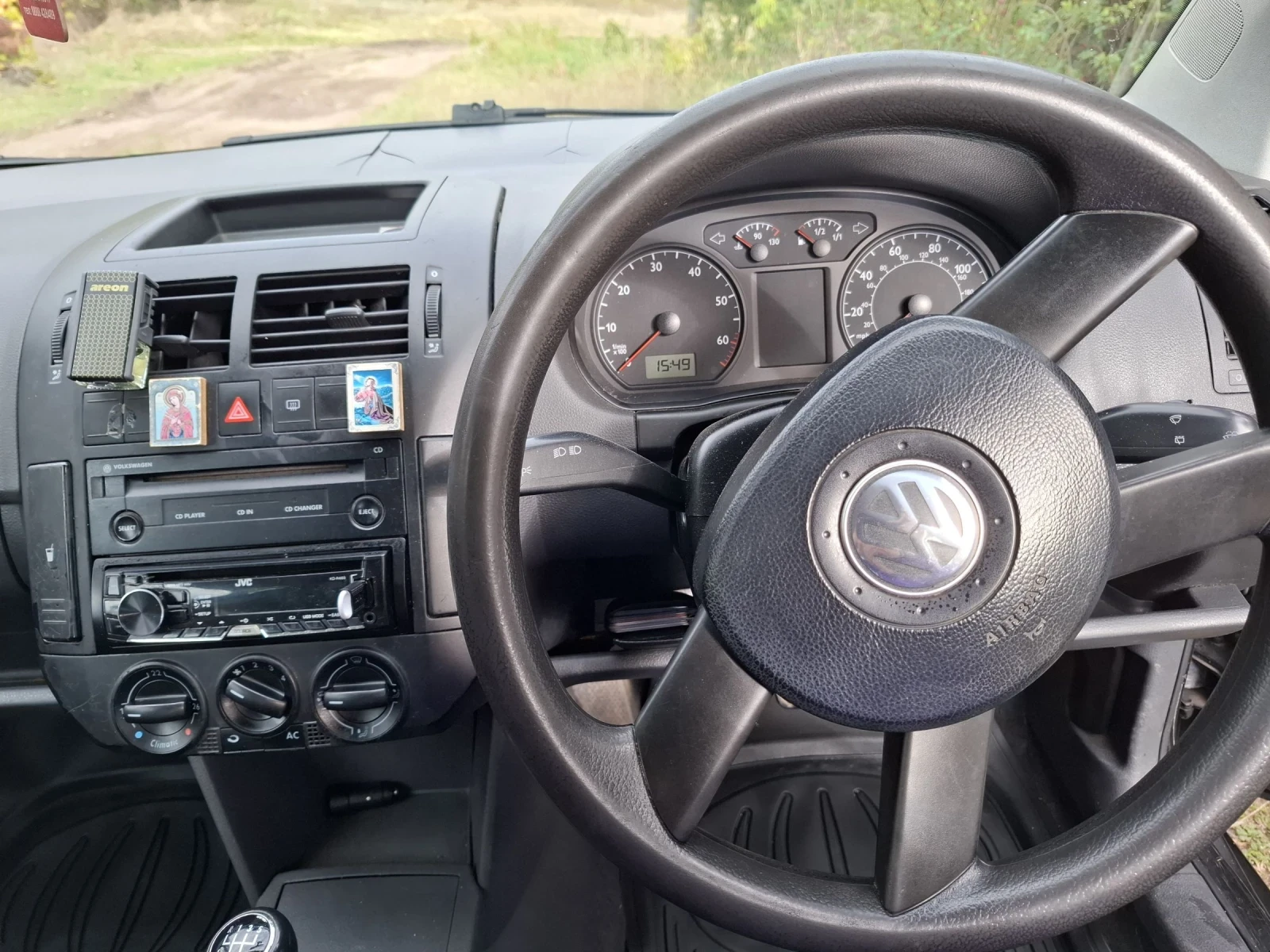 VW Polo 1.4 , Десен волан - изображение 7 | Auto.bg VW Polo 1.4 , Десен волан - изображение 7