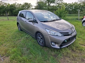Снимка Toyota Corolla verso