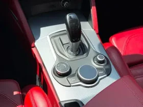 Alfa Romeo Stelvio Ti Sport AWD* HARMAN KARDON* DISTRONIC* PANORAMA* | Auto.bg — изображение 15 Alfa Romeo Stelvio Ti Sport AWD* HARMAN KARDON* DISTRONIC* PANORAMA* | Auto.bg — изображение 15