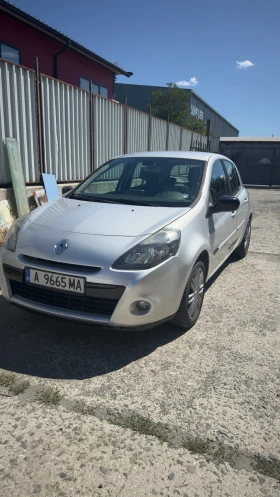 Снимка Renault Clio