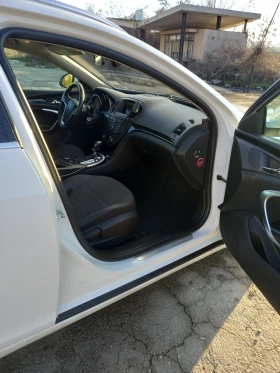 Opel Insignia - 4800 € / 9387.98 лв. - 65395618 9 | Car24.bg Opel Insignia - 4800 € / 9387.98 лв. - 65395618 9