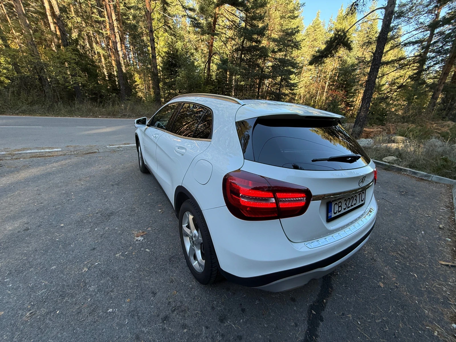 Mercedes-Benz GLA 250 GLA 250 4 Matic  - изображение 4 | Auto.bg Mercedes-Benz GLA 250 GLA 250 4 Matic  - изображение 4