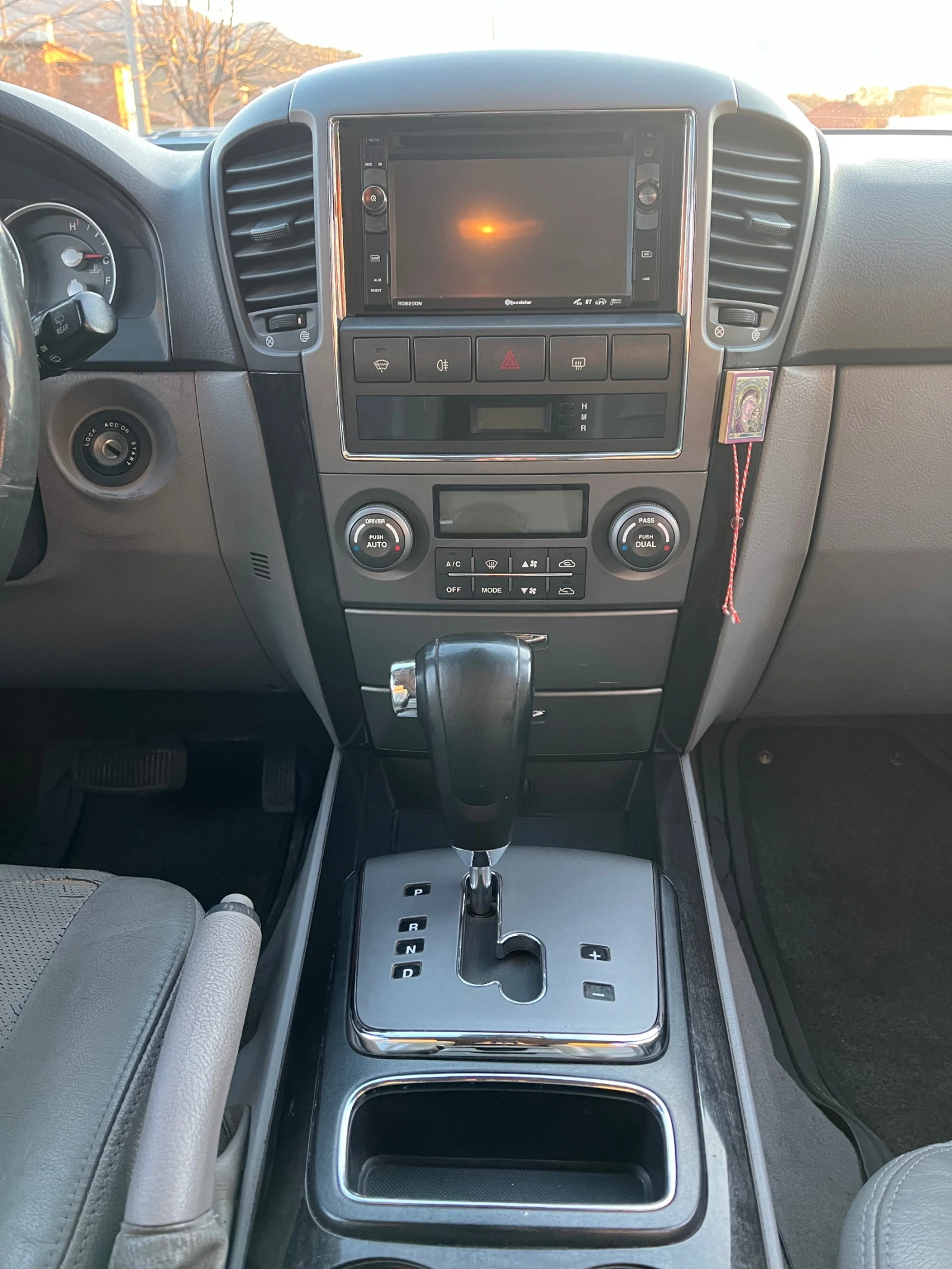 Kia Sorento  - изображение 6 | Auto.bg Kia Sorento  - изображение 6