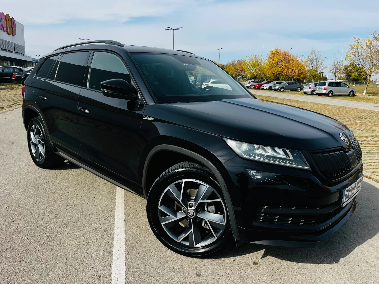 Skoda Kodiaq 2, 0TDI-150k/SPORT-Line/ДИСТРОНИК/ПАНОРАМА/LED/НОВ | Auto.bg — изображение 1 Skoda Kodiaq 2, 0TDI-150k/SPORT-Line/ДИСТРОНИК/ПАНОРАМА/LED/НОВ | Auto.bg — изображение 1