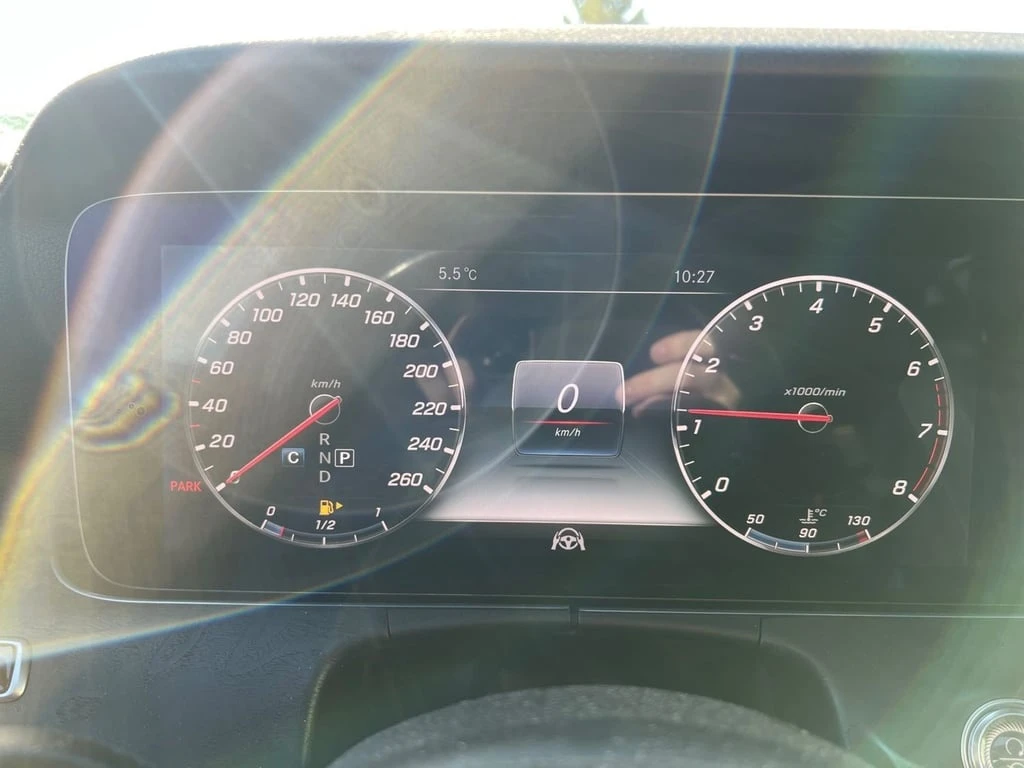 Mercedes-Benz E 400 * CARFAX * БЕЗ ПЪРВОНАЧАЛНА ВНОСКА - изображение 8 | Auto.bg Mercedes-Benz E 400 * CARFAX * БЕЗ ПЪРВОНАЧАЛНА ВНОСКА - изображение 8