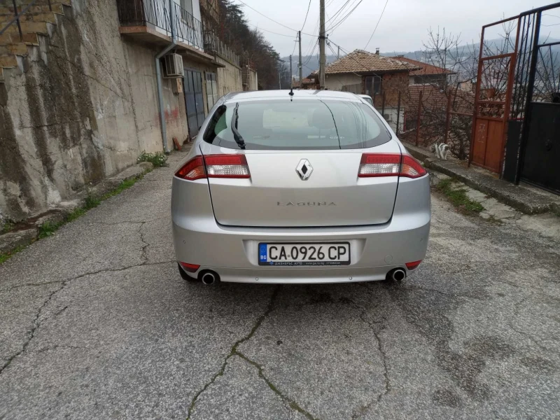 Renault Laguna 2.0 дци - 4601 € / 8998.77 лв. - 65239501 1 | Car24.bg Renault Laguna 2.0 дци - 4601 € / 8998.77 лв. - 65239501 1