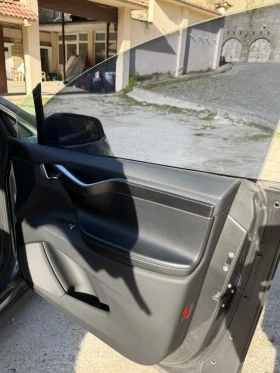 Tesla Model X 90D - 29990 лв. / 15333.64 € - 39128697 8 | Car24.bg Tesla Model X 90D - 29990 лв. / 15333.64 € - 39128697 8