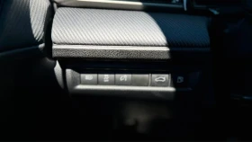 Toyota Camry Hybrid| SE Upgrade| CLEAN CARFAX | Auto.bg — изображение 15 Toyota Camry Hybrid| SE Upgrade| CLEAN CARFAX | Auto.bg — изображение 15