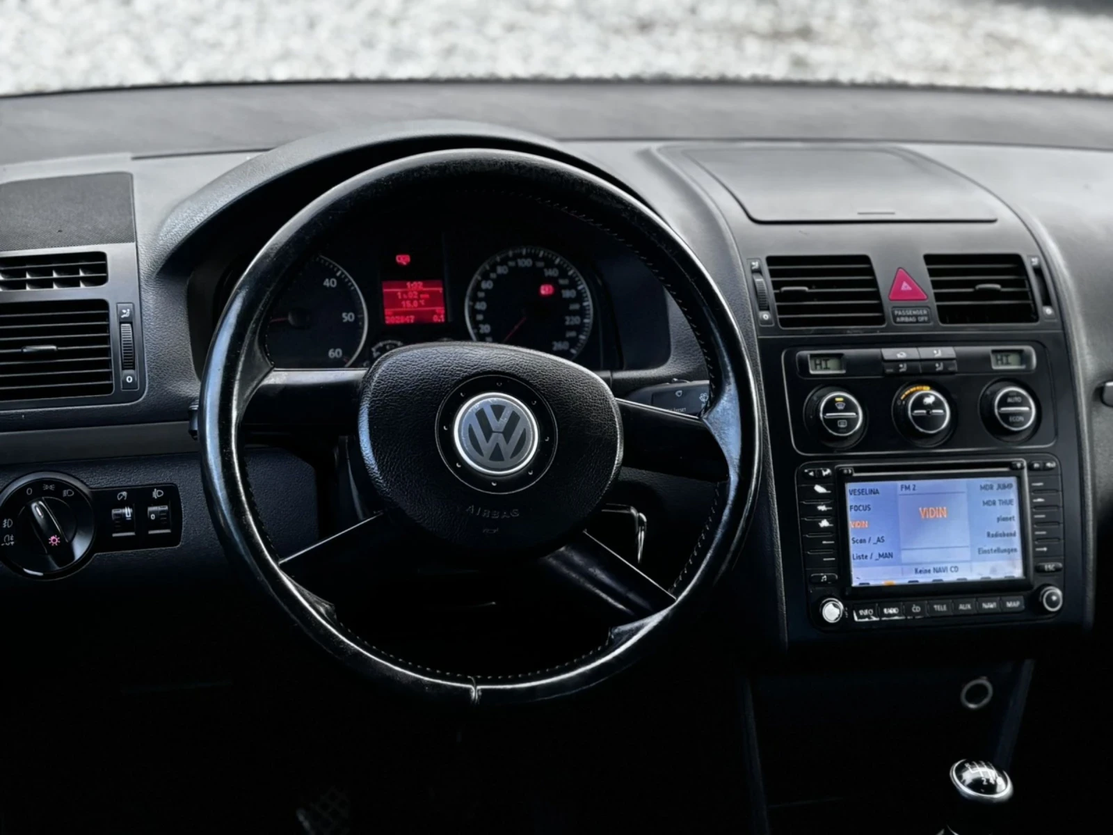 VW Touran 1.9~TDI~ - изображение 8 | Auto.bg VW Touran 1.9~TDI~ - изображение 8