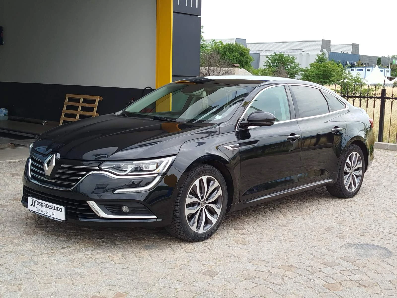Renault Talisman 1.8 TCe 225к.с. | Auto.bg — изображение 1 Renault Talisman 1.8 TCe 225к.с. | Auto.bg — изображение 1