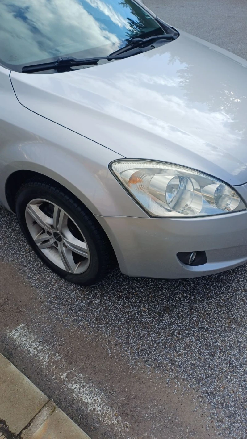 Kia Ceed - 7600 лв. / 3885.82 € - 14699226 1 | Car24.bg Kia Ceed - 7600 лв. / 3885.82 € - 14699226 1