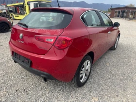 Alfa Romeo Giulietta 2.0m-jet-следи от градушка | Auto.bg — изображение 4 Alfa Romeo Giulietta 2.0m-jet-следи от градушка | Auto.bg — изображение 4