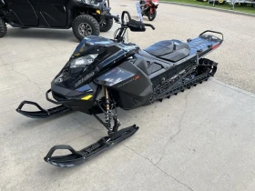 Ski-Doo Summit 850 TURBO ЧИСТО НОВА в кутия -внос от Канада