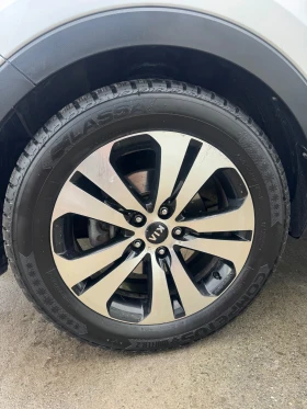 Kia Sportage 2.0i 4WD автомат, кожа, панорама, NAVI, ГАЗ, KEYS - 12450 € / 24350.08 лв. - 91136640 5 | Car24.bg Kia Sportage 2.0i 4WD автомат, кожа, панорама, NAVI, ГАЗ, KEYS - 12450 € / 24350.08 лв. - 91136640 5