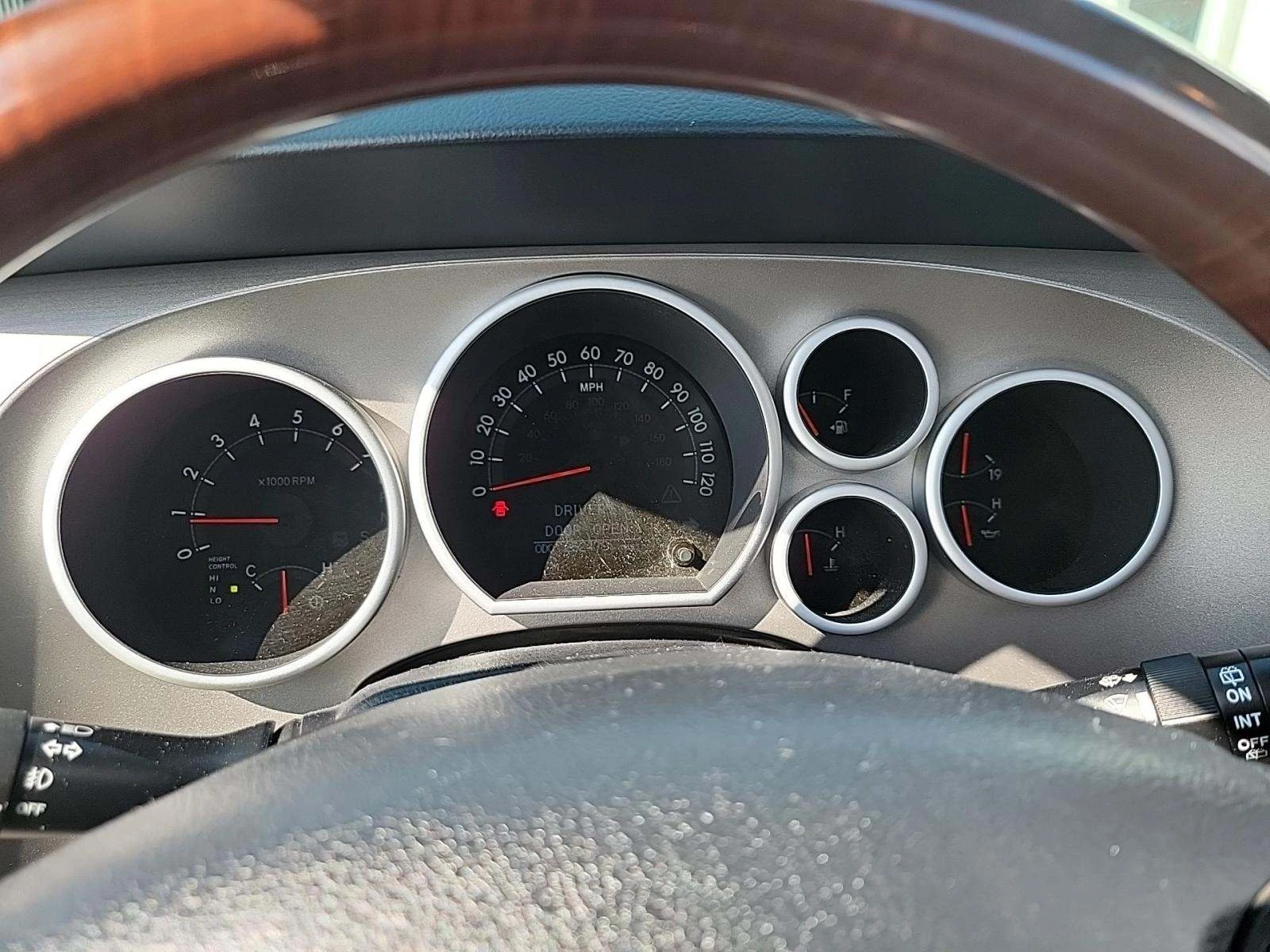 Toyota Sequoia Platinum - изображение 5 | Auto.bg Toyota Sequoia Platinum - изображение 5