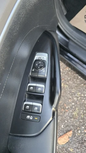 Kia K5 LPG!!!HАЛИЧНА!!!ДЖОЙСТИК!!!ТРЕНДИ!!! - 37000 лв. / 18917.80 € - 20365881 14 | Car24.bg Kia K5 LPG!!!HАЛИЧНА!!!ДЖОЙСТИК!!!ТРЕНДИ!!! - 37000 лв. / 18917.80 € - 20365881 14