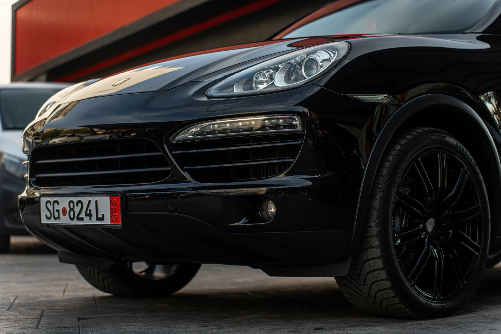 Porsche Cayenne * 3.0d* 245* PDK* 4x4* PANORAMA*  - изображение 3 | Auto.bg Porsche Cayenne * 3.0d* 245* PDK* 4x4* PANORAMA*  - изображение 3