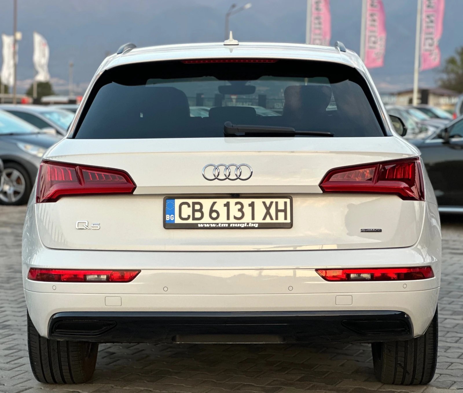 Audi Q5 S line* 3.0TDI* QUATTRO* LED* KAYLESS* TOP*  - изображение 5 | Auto.bg Audi Q5 S line* 3.0TDI* QUATTRO* LED* KAYLESS* TOP*  - изображение 5