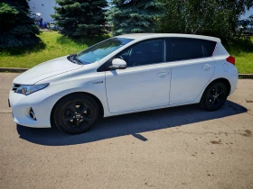 Toyota Auris Hybrid НОВА БАТЕРИЯ - Car24.bg Toyota Auris Hybrid НОВА БАТЕРИЯ