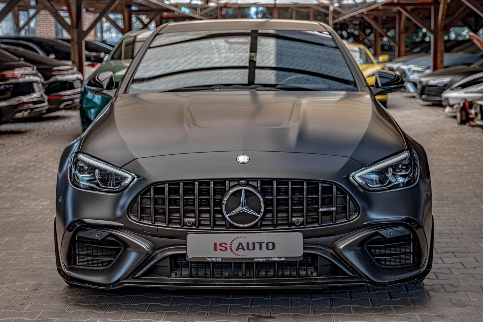 Mercedes-Benz C 63 AMG S E-Perf/Камера/MBUX/MultiBeam/4Matic+ | Auto.bg — изображение 1 Mercedes-Benz C 63 AMG S E-Perf/Камера/MBUX/MultiBeam/4Matic+ | Auto.bg — изображение 1