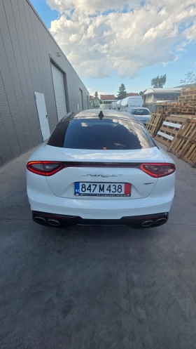 Kia Stinger 3.3T GT | Auto.bg — изображение 4 Kia Stinger 3.3T GT | Auto.bg — изображение 4