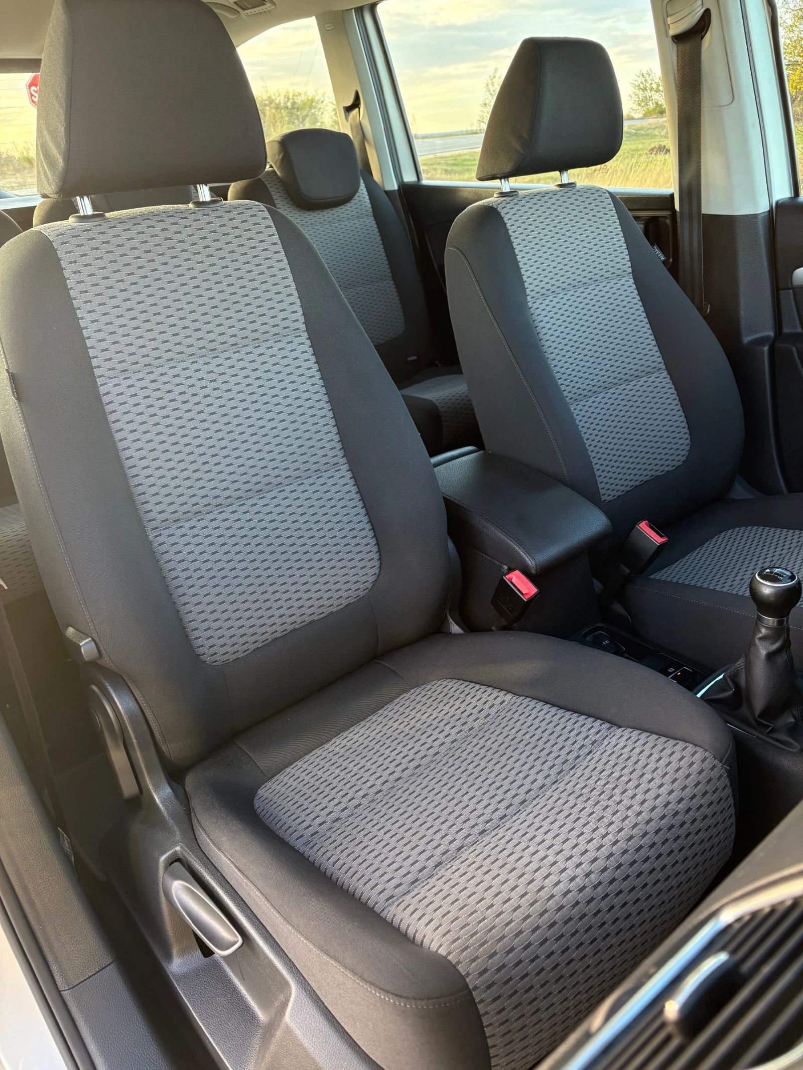 VW Sharan 2.0TDI 140КС 6 скорости - изображение 10 | Auto.bg VW Sharan 2.0TDI 140КС 6 скорости - изображение 10