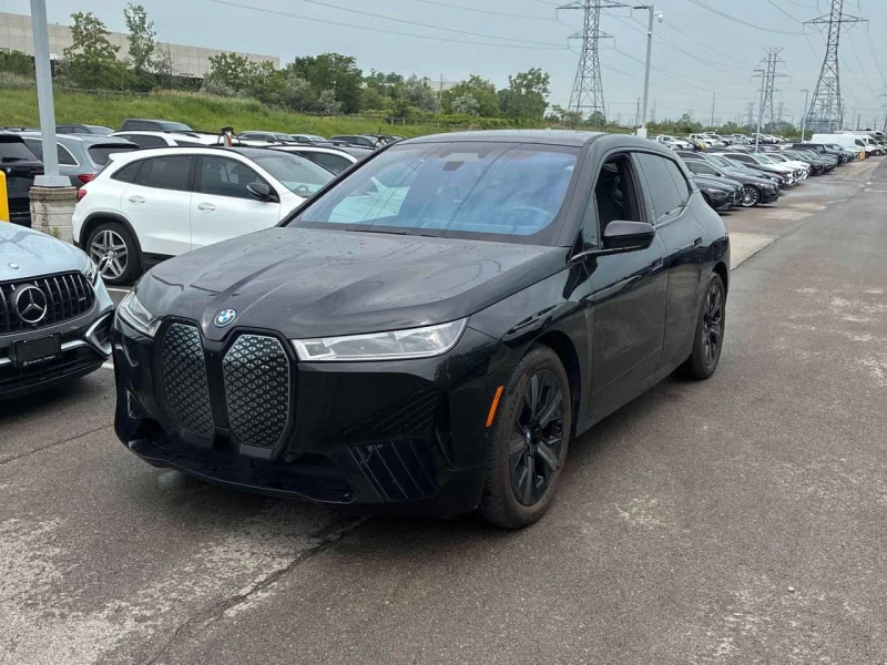 BMW iX xDrive50| H/K| PANO| HUD| 360| - 39600 € / 77450.87 лв. - 36186126 1 | Car24.bg BMW iX xDrive50| H/K| PANO| HUD| 360| - 39600 € / 77450.87 лв. - 36186126 1