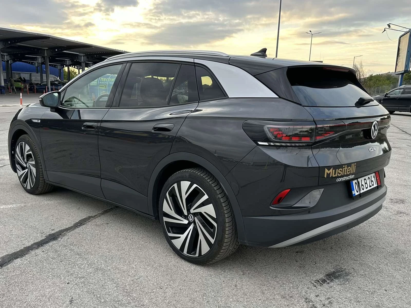 VW ID.4 1ST PRO * MASSAGE* * 360CAM*  - изображение 4 | Auto.bg VW ID.4 1ST PRO * MASSAGE* * 360CAM*  - изображение 4