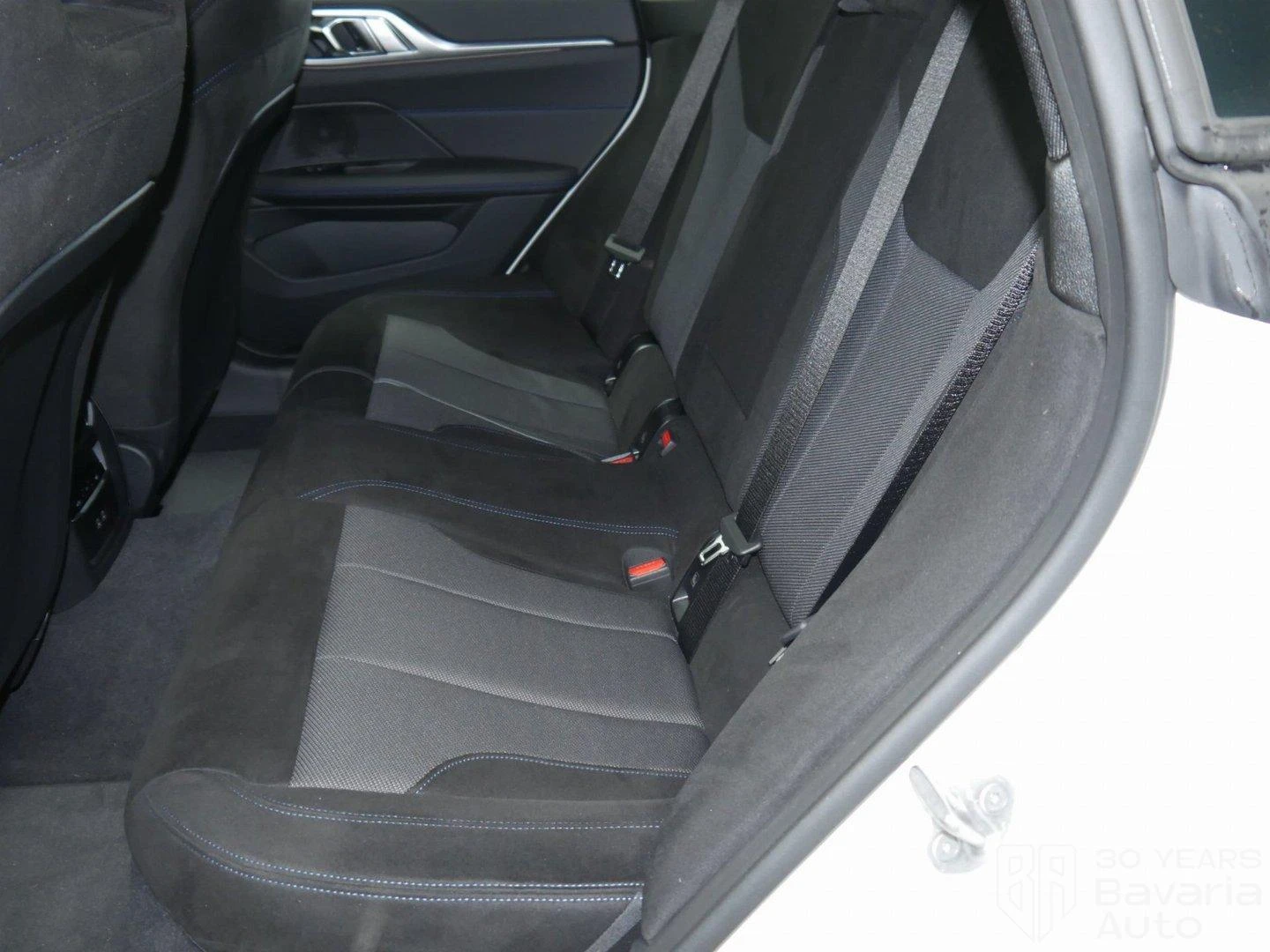 BMW 420 d Gran Coupe M Sport Paket Sportautomatic - изображение 8 | Auto.bg BMW 420 d Gran Coupe M Sport Paket Sportautomatic - изображение 8