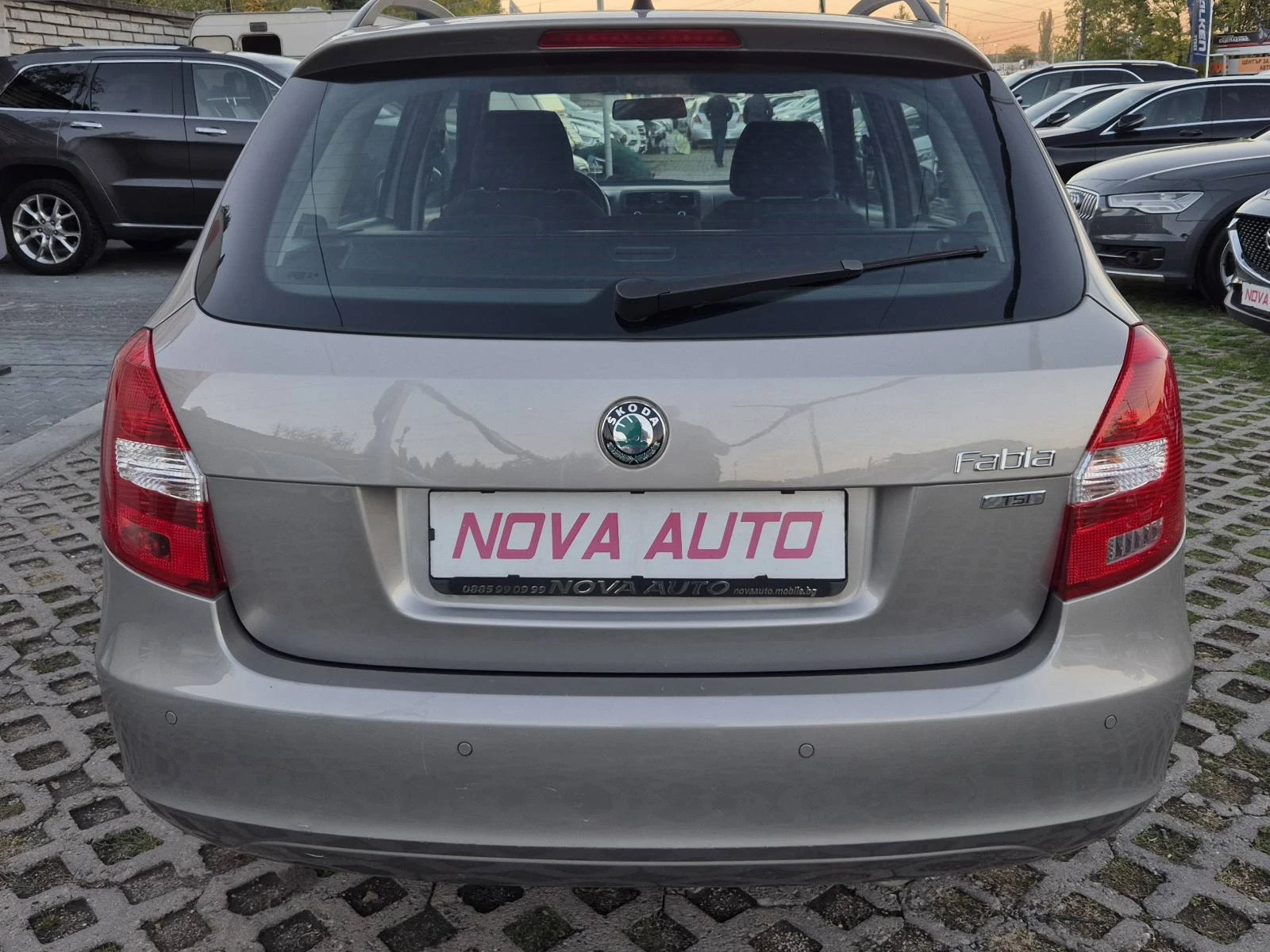 Skoda Fabia 1.2i-113.000км - изображение 3 | Auto.bg Skoda Fabia 1.2i-113.000км - изображение 3