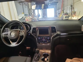 Jeep Grand cherokee * LAREDO * CARFAX * - 10250 € / 20047.26 лв. - 74231773 9 | Car24.bg Jeep Grand cherokee * LAREDO * CARFAX * - 10250 € / 20047.26 лв. - 74231773 9