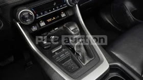 Toyota Rav4 LANE ASSIST* BLIND SPOT* КАМЕРА* ПОДГРЕВИ* - 23000 € / 44984.09 лв. - 54727206 10 | Car24.bg Toyota Rav4 LANE ASSIST* BLIND SPOT* КАМЕРА* ПОДГРЕВИ* - 23000 € / 44984.09 лв. - 54727206 10