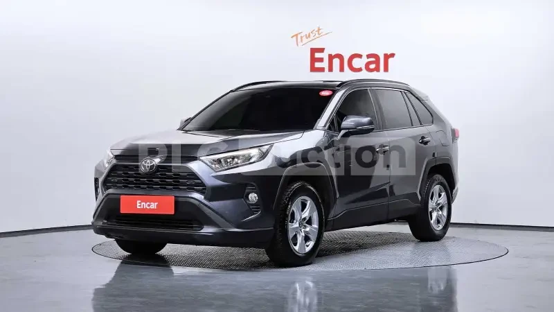 Toyota Rav4 LANE ASSIST* BLIND SPOT* КАМЕРА* ПОДГРЕВИ* - 23000 € / 44984.09 лв. - 54727206 1 | Car24.bg Toyota Rav4 LANE ASSIST* BLIND SPOT* КАМЕРА* ПОДГРЕВИ* - 23000 € / 44984.09 лв. - 54727206 1
