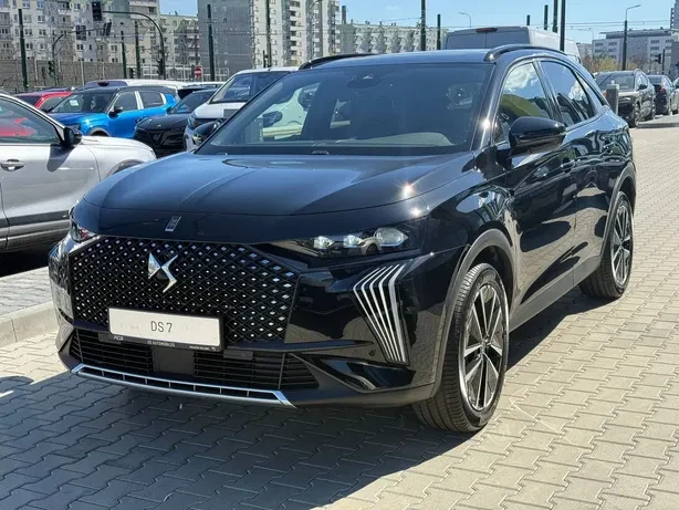 DS DS 7 1.6 Хибрид -300ps | Auto.bg — изображение 1 DS DS 7 1.6 Хибрид -300ps | Auto.bg — изображение 1