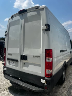 Iveco 35s15 6 скорости Климатик | Auto.bg — изображение 4 Iveco 35s15 6 скорости Климатик | Auto.bg — изображение 4