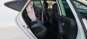 Hyundai IX35 2.0i 163kc Нави, кожа, камера, Евро 5 - 8500 € / 16624.56 лв. - 99382289 15 | Car24.bg Hyundai IX35 2.0i 163kc Нави, кожа, камера, Евро 5 - 8500 € / 16624.56 лв. - 99382289 15