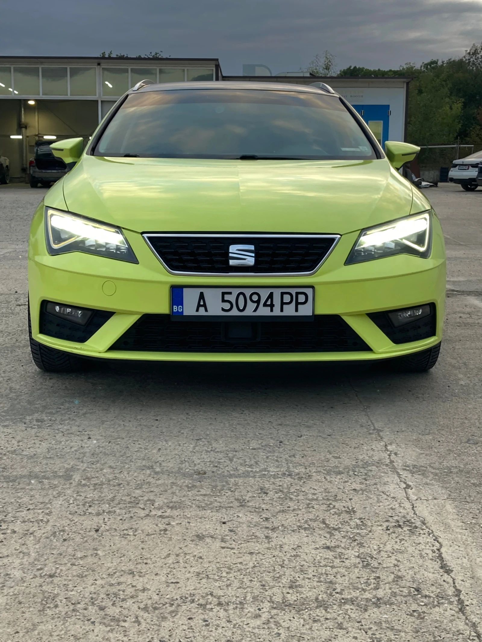 Seat Leon 1.4TGI* FULL LED* NAVI* DIS - изображение 2 | Auto.bg Seat Leon 1.4TGI* FULL LED* NAVI* DIS - изображение 2