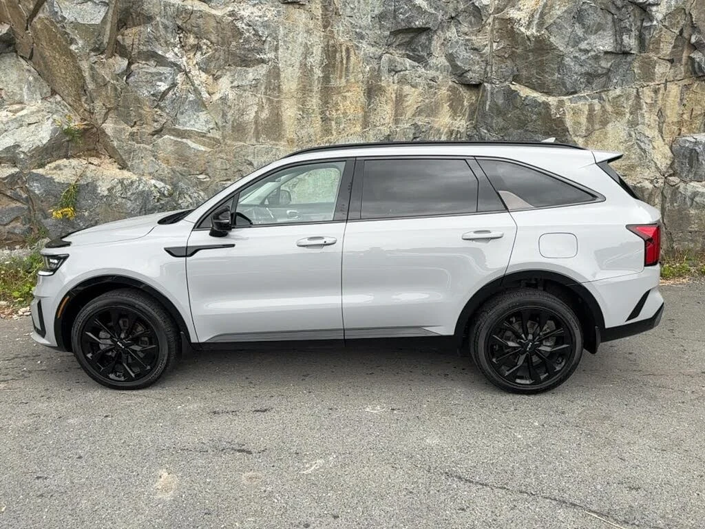 Kia Sorento SX AWD* Bose* подгрев* обдухване* панорама* 360 ка - изображение 3 | Auto.bg Kia Sorento SX AWD* Bose* подгрев* обдухване* панорама* 360 ка - изображение 3