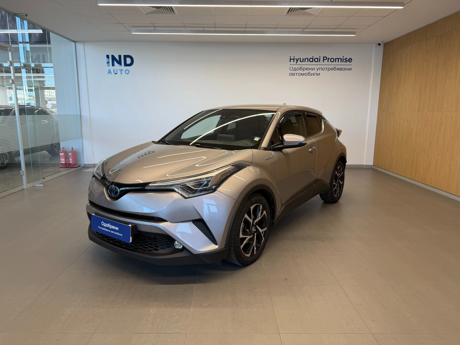 Toyota C-HR CLUB Hybrid | Auto.bg — изображение 1 Toyota C-HR CLUB Hybrid | Auto.bg — изображение 1
